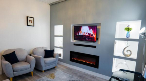 Luxurious entire 2 bedroom flat city centre loction